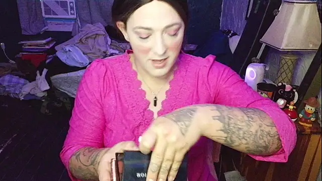 Abagail soft online show from 23, 3, 2026