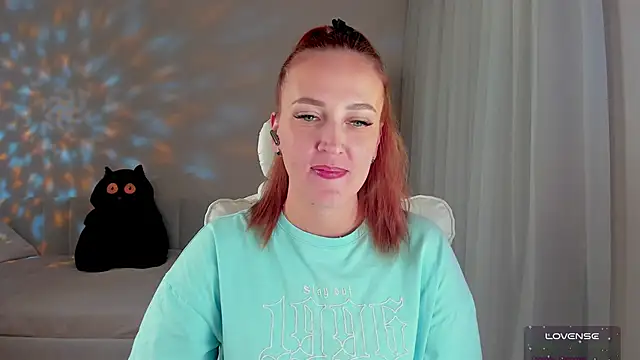 Snapshot of she_wolf chatting on 30, 4, 2026 she wolf online show from 30, 4, 2026