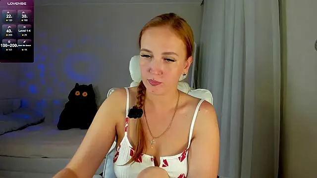 Snapshot of she_wolf chatting on 30, 6, 2026 she wolf online show from 30, 6, 2026