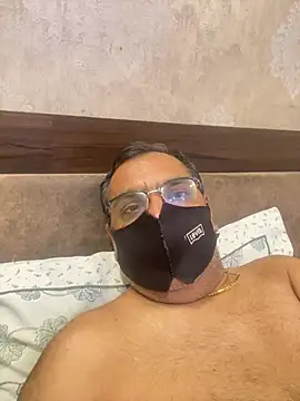 maleattention online show from 25, 7, 2026