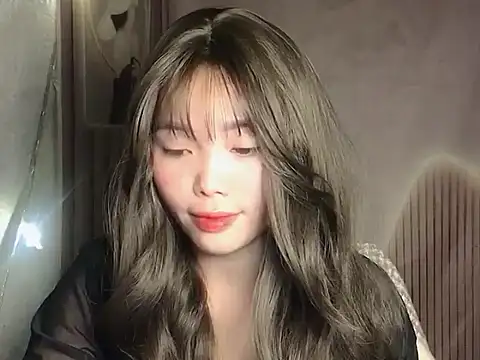 Girl-crazy1 online show from 25, 2, 2026