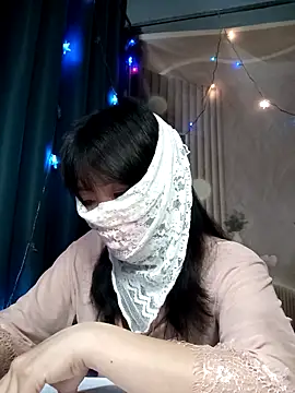 Girl-crazy1 online show from 14, 4, 2026