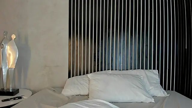 melodyphillips 2  online show from 29, 3, 2026