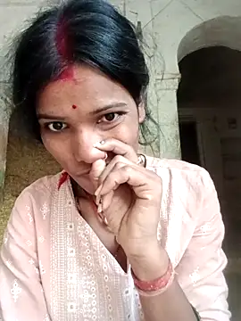 Snapshot of Desi_Couple_P chatting on 11, 5, 2026 Desi Couple P online show from 11, 5, 2026