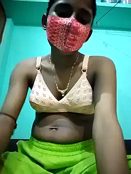 Snapshot of Sexy_Boudi650 chatting on 3, 3, 2026 Sexy Boudi650 online show from 3, 3, 2026