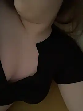 LixuryBaby online show from 15, 2, 2026