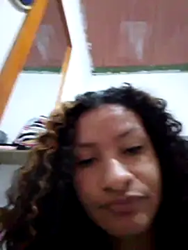 Snapshot of mailyn_gold chatting on 20, 4, 2026 mailyn gold online show from 20, 4, 2026