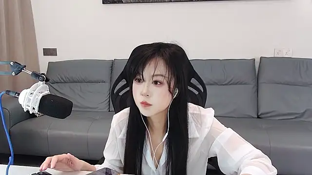 Snapshot of LX-MM chatting on 14, 2, 2026 LX-MM online show from 14, 2, 2026