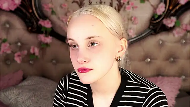 KirstinMcgeady online show from 18, 3, 2026