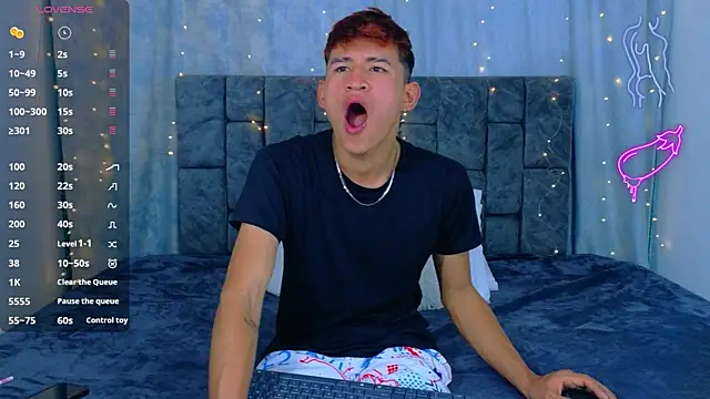 NicolasTorrez online show from 7, 4, 2026