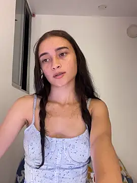 Snapshot of candy_deluxe chatting on 22, 2, 2026 candy deluxe online show from 22, 2, 2026