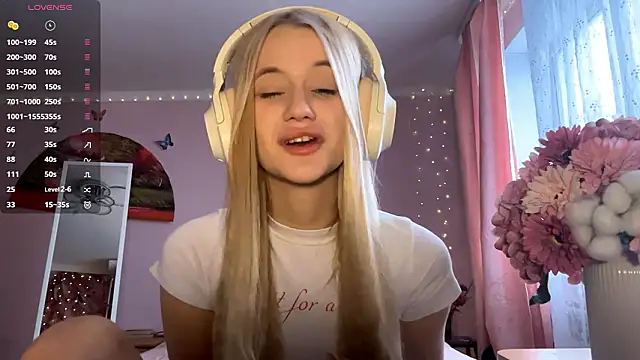 MelissaZaria online show from 13, 2, 2026