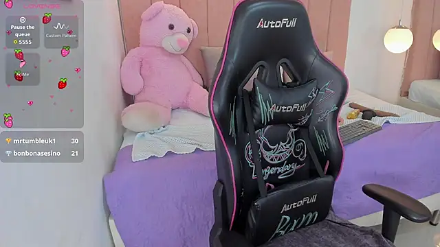 antonella moon7 online show from 2, 3, 2026