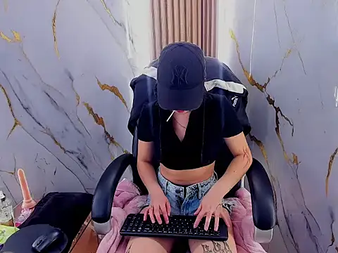 Snapshot of ElaSalvatorehh chatting on 25, 2, 2026 ElaSalvatorehh online show from 25, 2, 2026