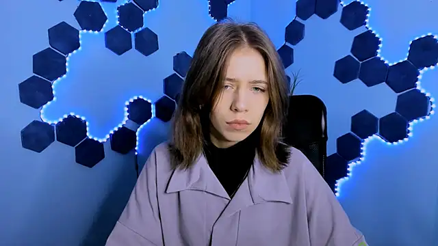 Snapshot of cleo_cool chatting on 18, 2, 2026 cleo cool online show from 18, 2, 2026