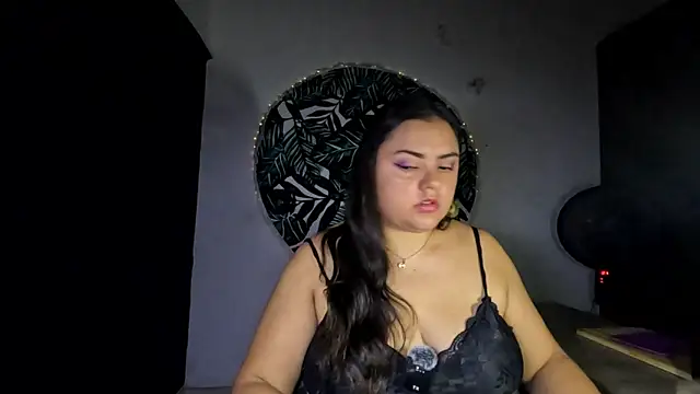Snapshot of AzaraOnyx chatting on 16, 5, 2026 AzaraOnyx online show from 16, 5, 2026