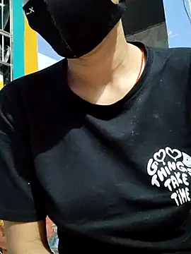 Sexy-Sandhya  online show from 3, 3, 2026