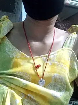 Sexy-Sandhya  online show from 11, 3, 2026