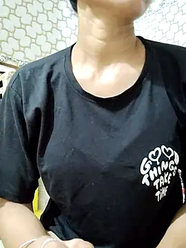 Snapshot of Sexy-Sandhya_ chatting on 17, 7, 2026 Sexy-Sandhya online show from 17, 7, 2026