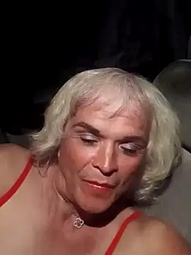 Snapshot of dustbunny64 chatting on 22, 3, 2026 dustbunny64 online show from 22, 3, 2026