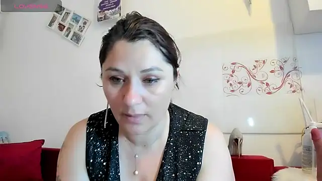 Snapshot of EVELYNA88 chatting on 21, 7, 2026 EVELYNA88 online show from 21, 7, 2026