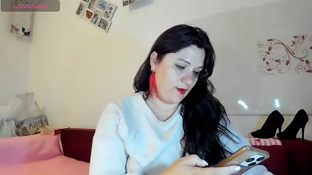 Snapshot of EVELYNA88 chatting on 22, 7, 2026 EVELYNA88 online show from 22, 7, 2026