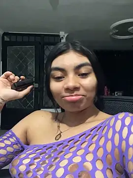 Snapshot of eimmy__skinny chatting on 1, 5, 2026 eimmy skinny online show from 1, 5, 2026