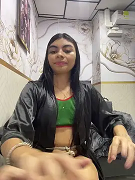 Snapshot of eimmy__skinny chatting on 3, 5, 2026 eimmy skinny online show from 3, 5, 2026