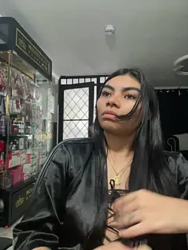 Snapshot of eimmy__skinny chatting on 7, 5, 2026 eimmy skinny online show from 7, 5, 2026