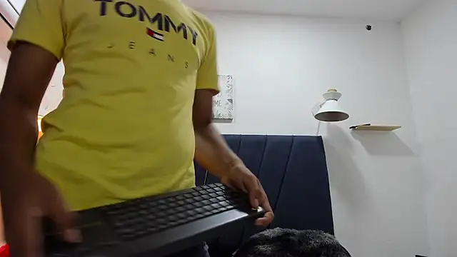 Snapshot of kleiver_cum18 chatting on 28, 2, 2026 kleiver cum18 online show from 28, 2, 2026