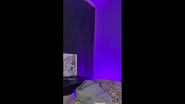 prince oliverr online show from 6, 4, 2026