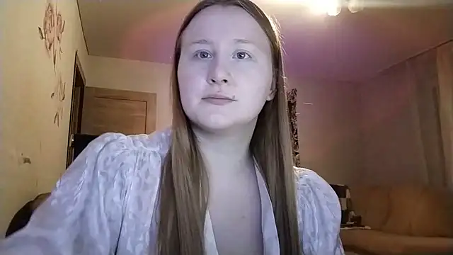 AnikaLipps online show from 7, 3, 2026