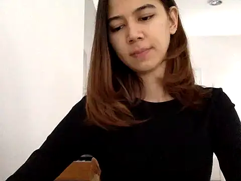 Snapshot of KiraVixenSweet chatting on 20, 2, 2026 KiraVixenSweet online show from 20, 2, 2026