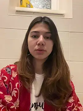 KiraVixenSweet online show from 8, 3, 2026