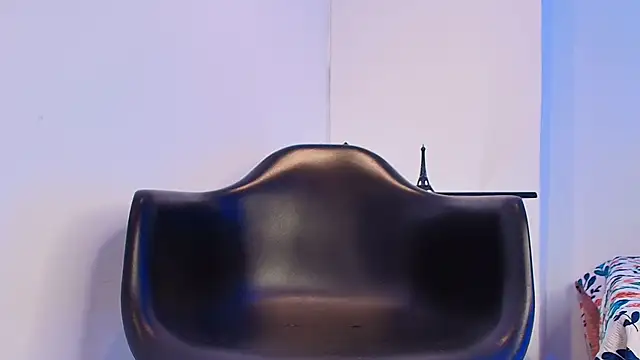 Abril milf11 online show from 18, 3, 2026