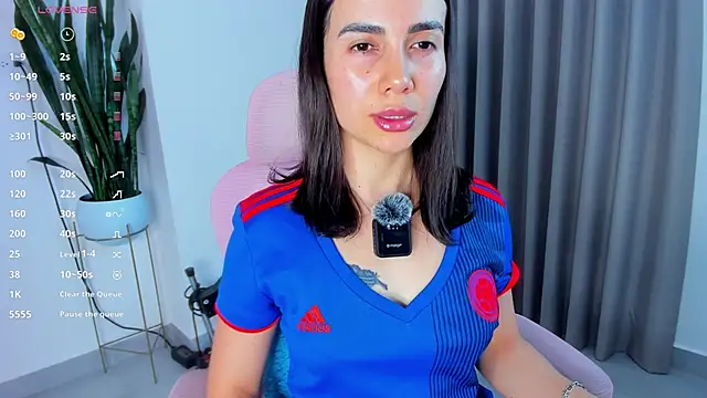 sara ospina22 online show from 11, 6, 2026