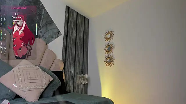 LunaVelour13 online show from 19, 3, 2026