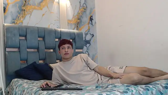 Snapshot of YOUNG_BOYS_HELL chatting on 23, 6, 2026 YOUNG BOYS HELL online show from 23, 6, 2026
