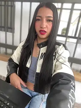 Snapshot of Daniela_Pink chatting on 3, 3, 2026 Daniela Pink online show from 3, 3, 2026