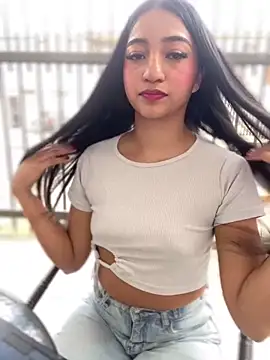 Snapshot of Daniela_Pink chatting on 10, 4, 2026 Daniela Pink online show from 10, 4, 2026