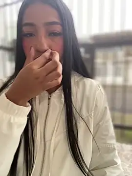 Snapshot of Daniela_Pink chatting on 15, 4, 2026 Daniela Pink online show from 15, 4, 2026