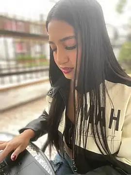 Snapshot of Daniela_Pink chatting on 16, 4, 2026 Daniela Pink online show from 16, 4, 2026