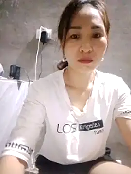 Snapshot of Thobaby112 chatting on 18, 5, 2026 Thobaby112 online show from 18, 5, 2026