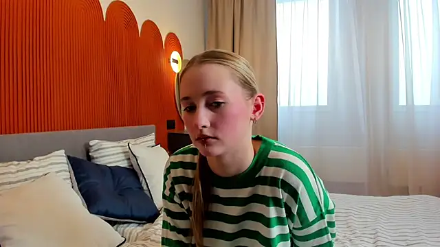 TraceeRebollar online show from 27, 2, 2026