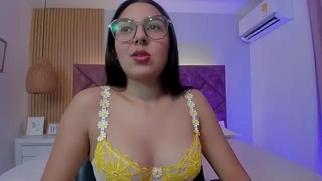 Miss Lexy  online show from 18, 3, 2026