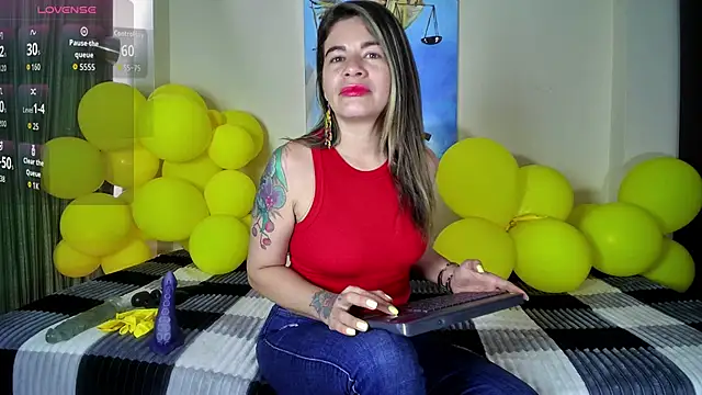 Snapshot of oriana_thomson01 chatting on 21, 5, 2026 oriana thomson01 online show from 21, 5, 2026