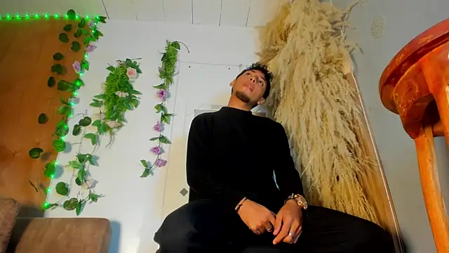 Snapshot of Ian_Hunter chatting on 16, 2, 2026 Ian Hunter online show from 16, 2, 2026