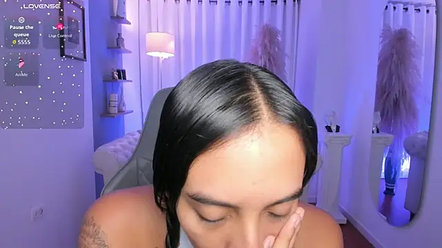 saori katsumi  online show from 13, 4, 2026