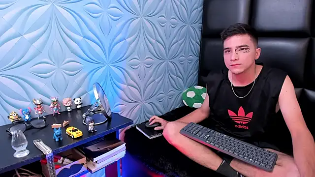 Snapshot of bad_boy_cum_ chatting on 3, 3, 2026 bad boy cum online show from 3, 3, 2026