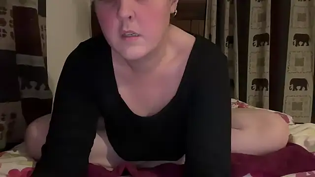 Ewelinababy online show from 25, 2, 2026